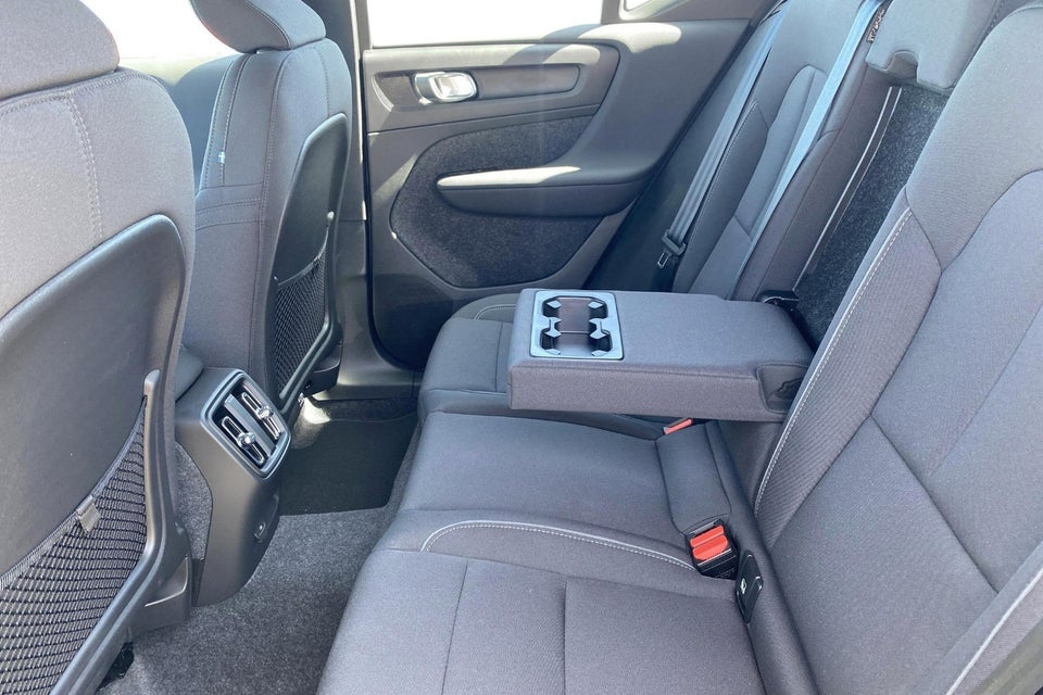 Volvo XC40 P6 ReCharge Core 5d