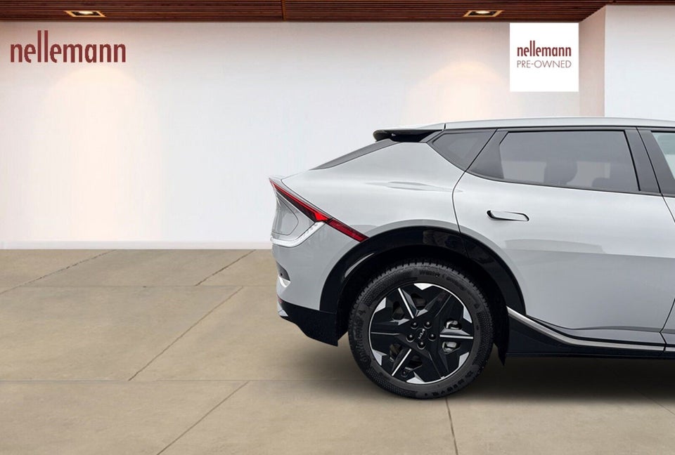 Kia EV6 84 Long Range Upgrade 5d