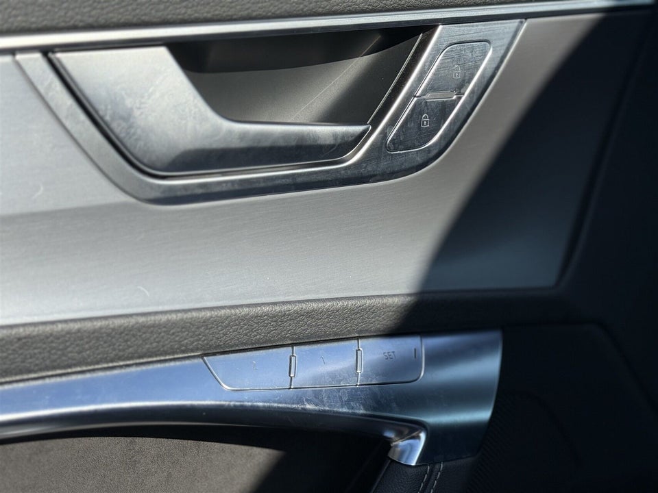 Audi A6 50 TDi S-line Avant quattro Tiptr. 5d