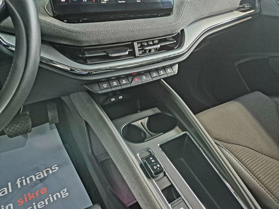 Skoda Enyaq 80 iV Loft 5d
