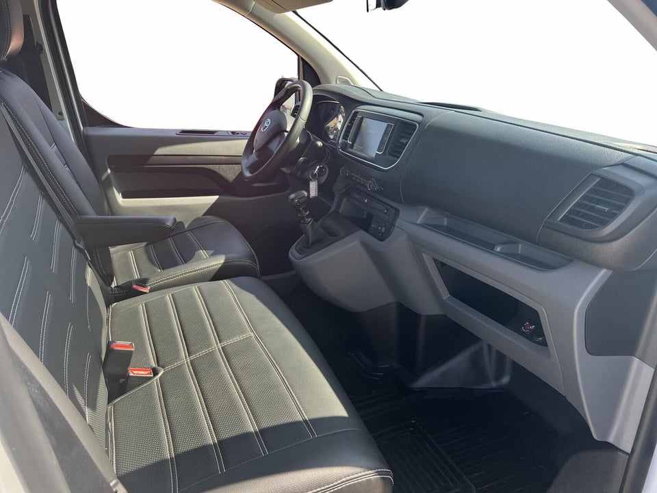 Toyota ProAce 2,0 D 144 Long Comfort 5d