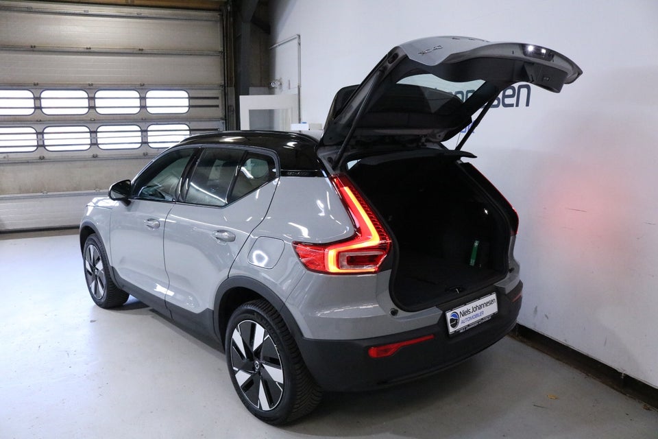 Volvo XC40 ReCharge Extended Range Plus 5d