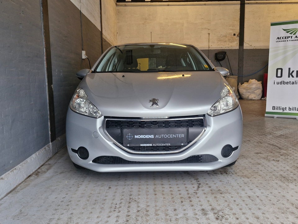 Peugeot 208 1,2 VTi Active 5d