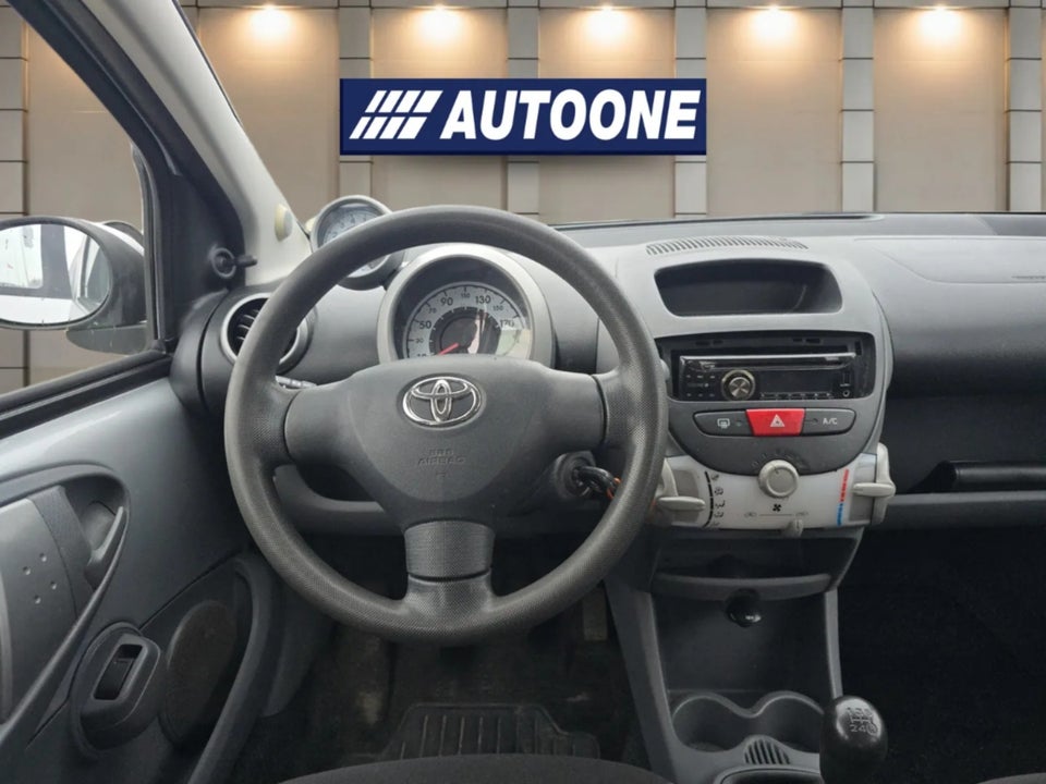 Toyota Aygo 1,0 Plus komfort 5d