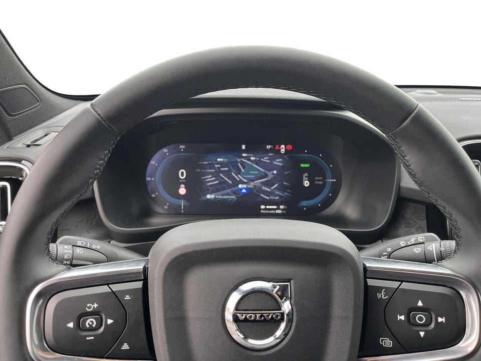 Volvo EX40 Extended Range Plus 5d