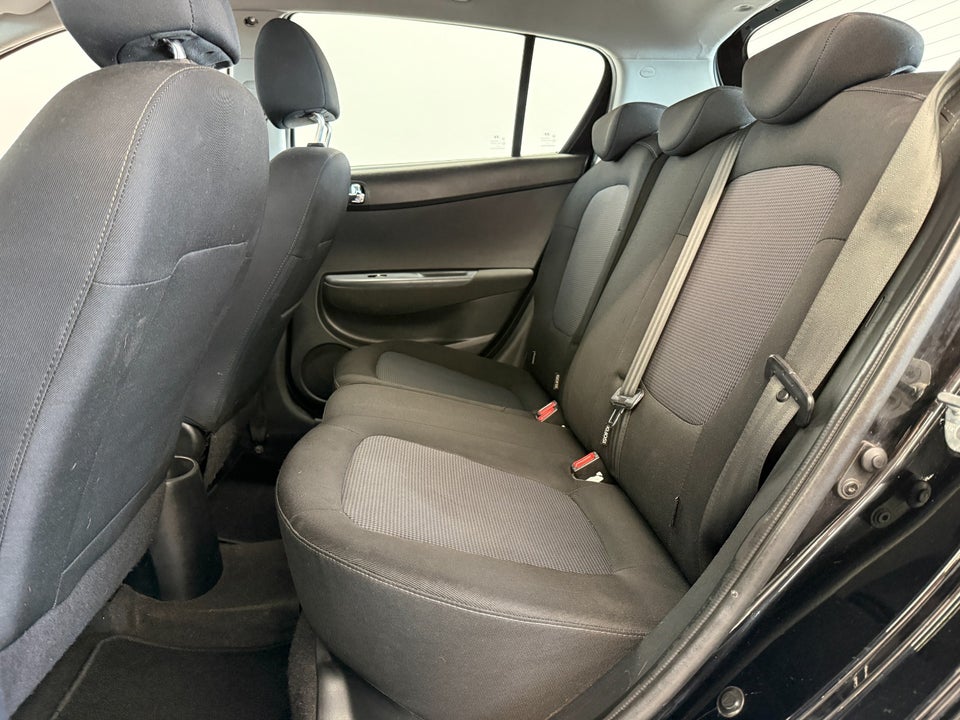 Hyundai i20 1,25 Comfort 5d
