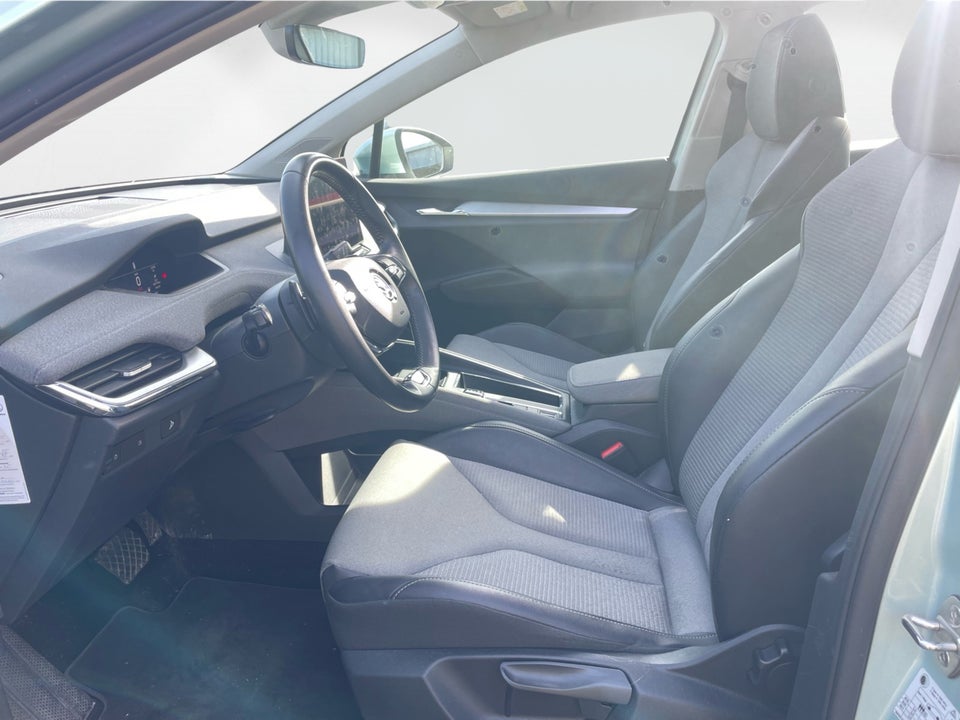 Skoda Enyaq 60 iV Loft 5d