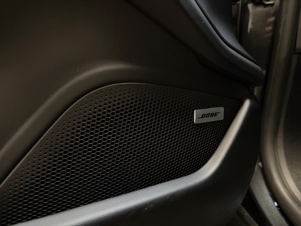 Porsche Taycan 4S Performance+ 4d