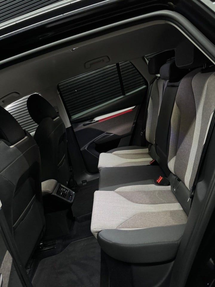 Skoda Enyaq 80 iV Lodge 5d