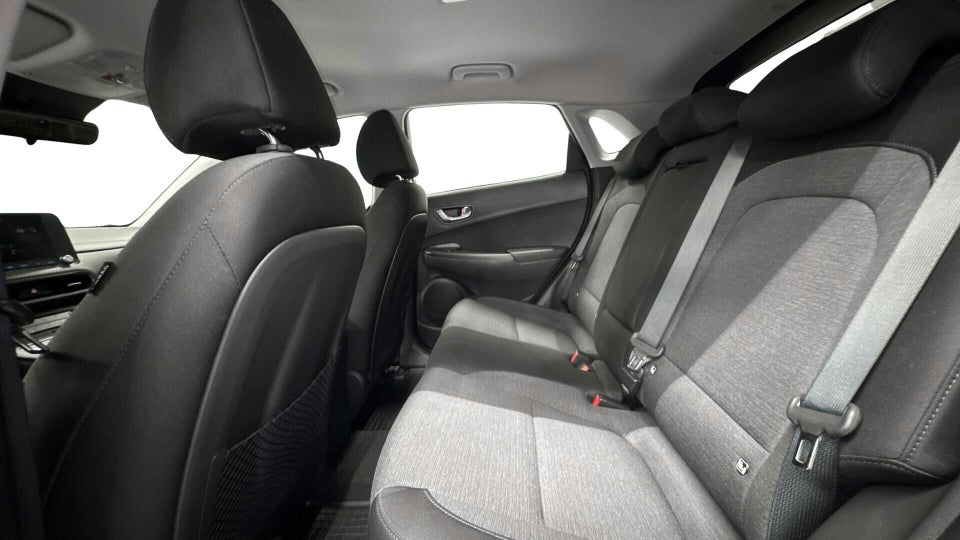Hyundai Kona 39 EV Select 5d