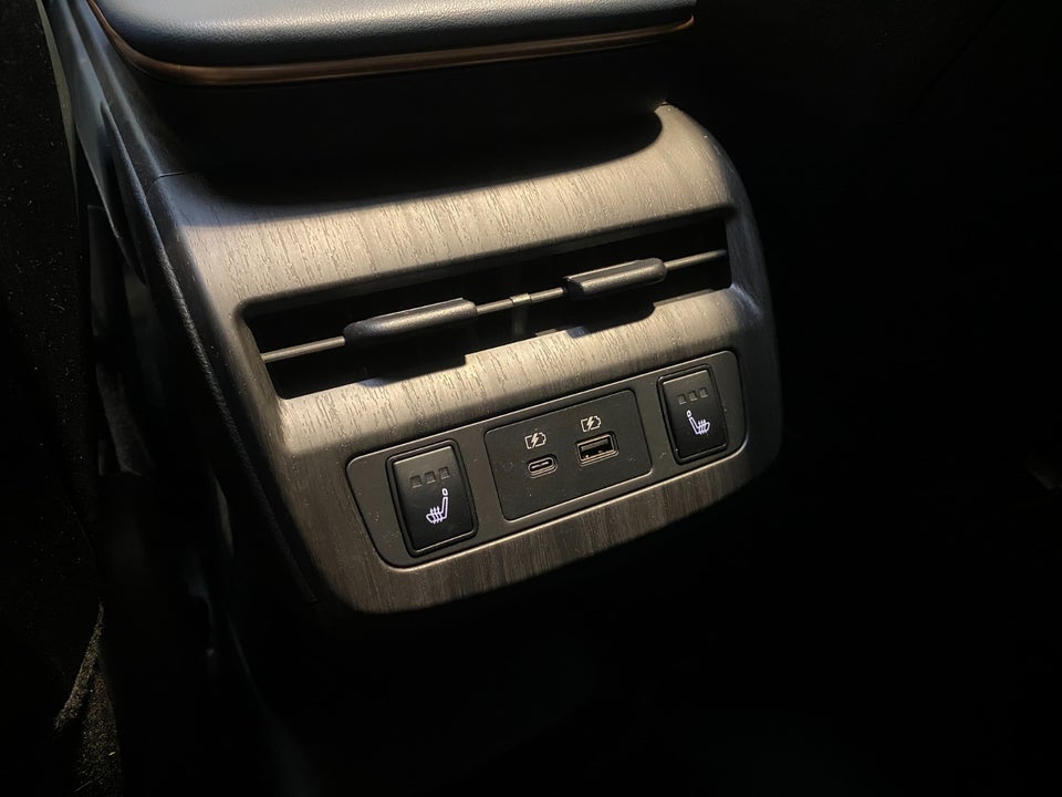 Nissan Ariya 87 Evolve e-4ORCE 5d
