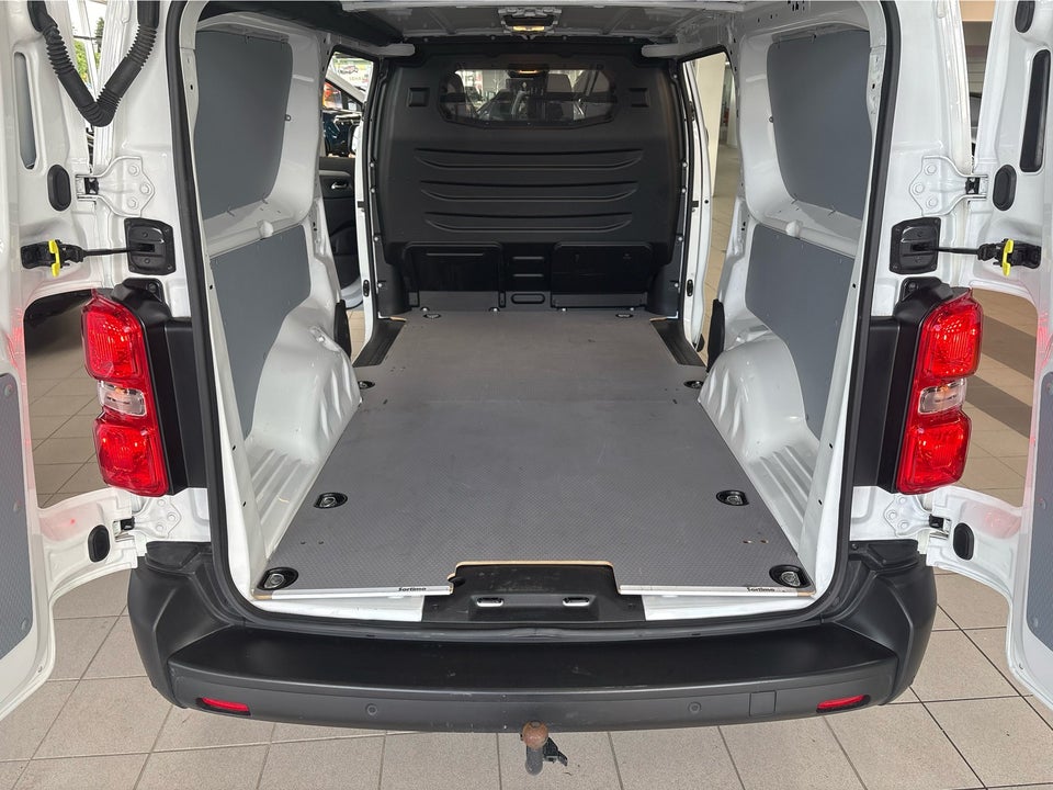 Peugeot Expert 2,0 BlueHDi 144 L3 Premium EAT8 Van
