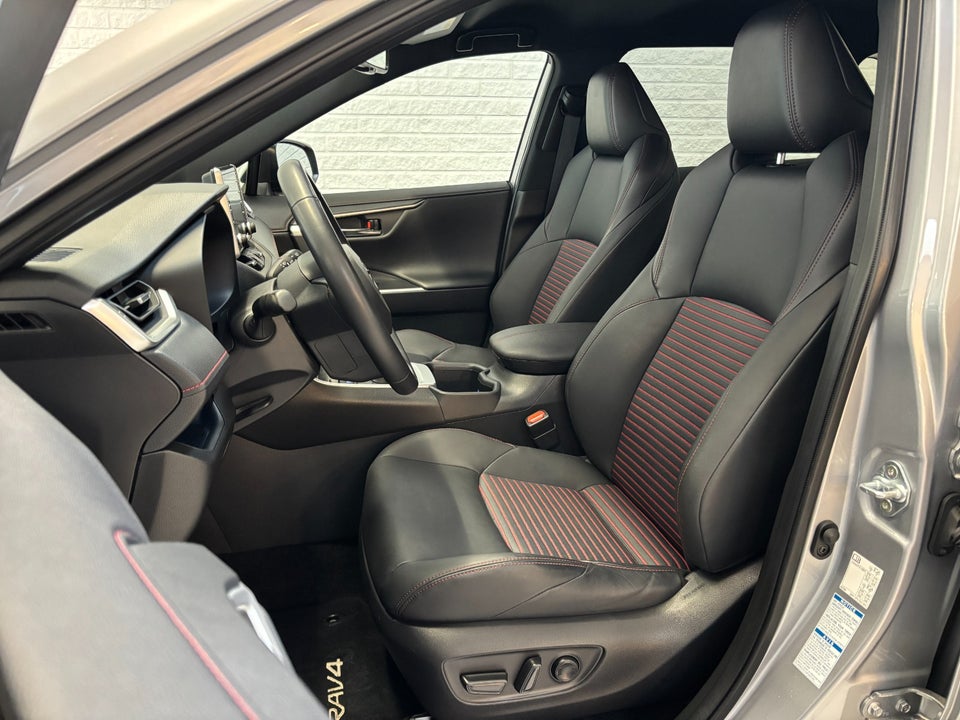 Toyota RAV4 2,5 Plug-in Hybrid Active Comfort AWD-i 5d