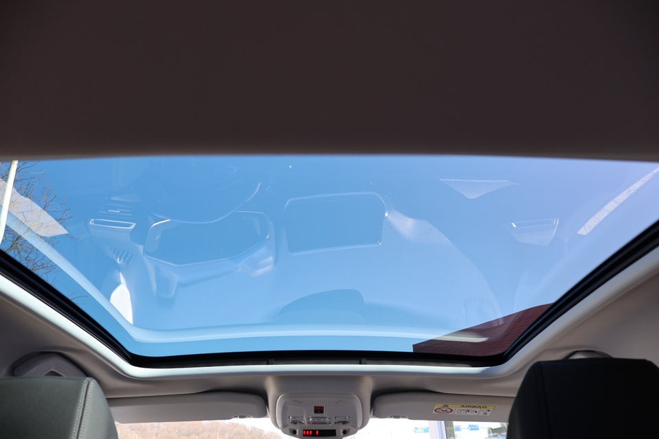 Peugeot 208 1,5 BlueHDi 100 Allure Sky 5d