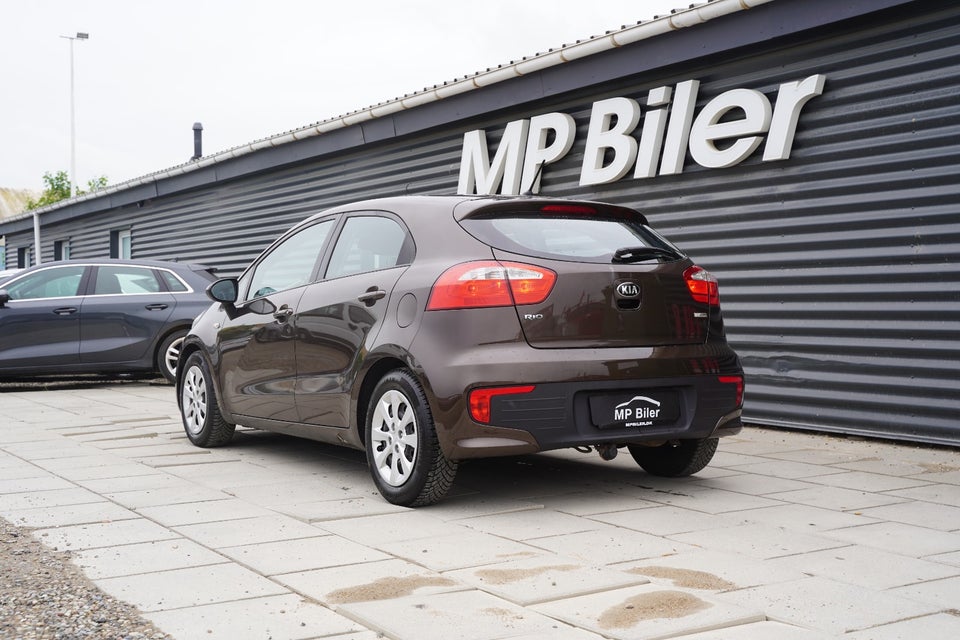 Kia Rio 1,2 CVVT Intro Edition 5d