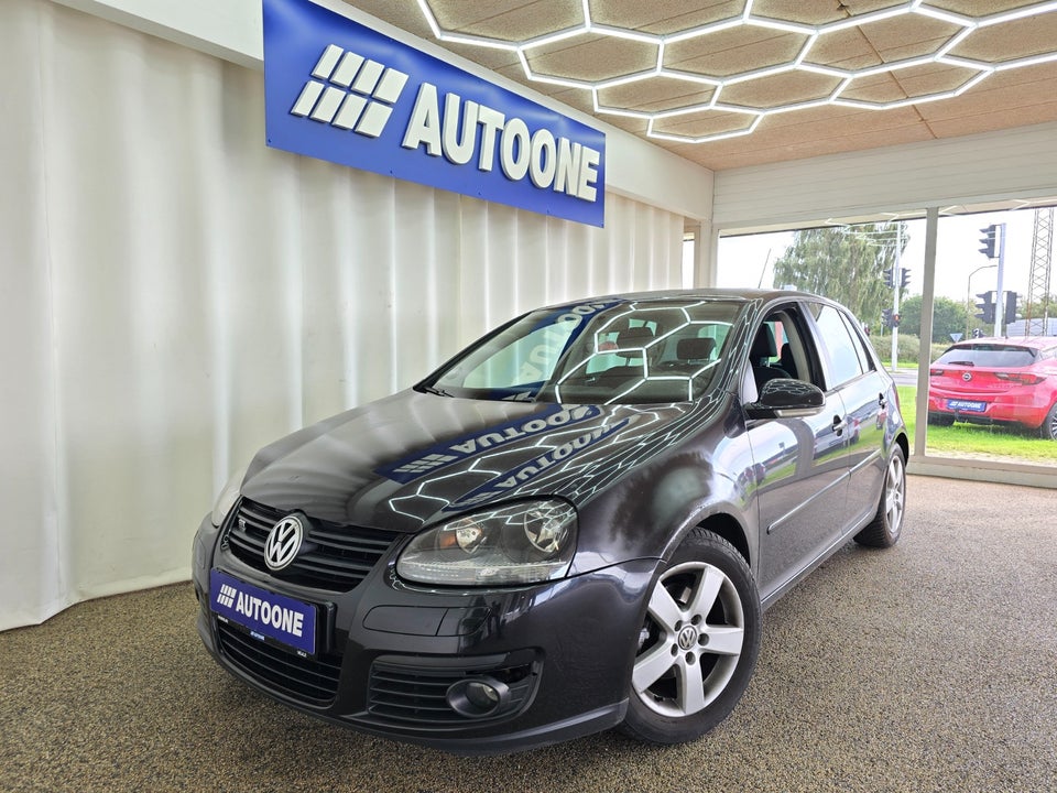 VW Golf V 1,9 TDi 105 GT Sport 5d