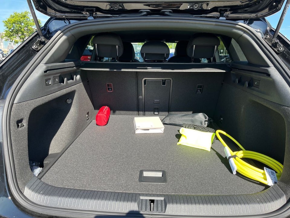 VW ID.7 77 Pro Tourer 5d