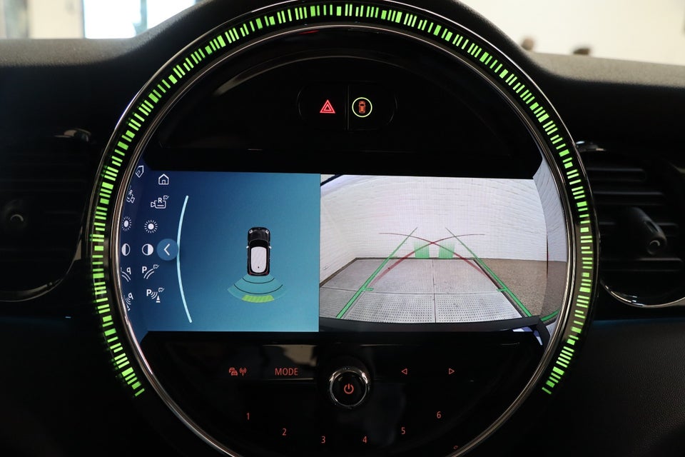 MINI Cooper SE Maximise 3d