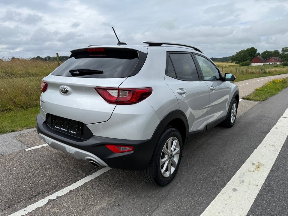 Kia Stonic 1,2 Attraction 5d