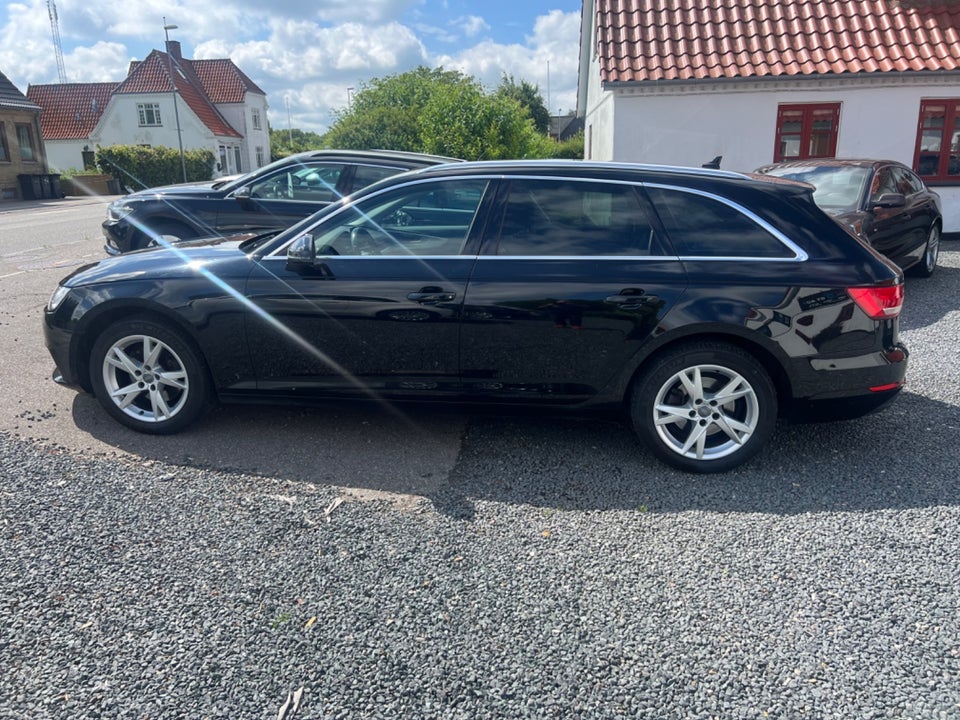 Audi A4 2,0 TDi 150 Sport Avant S-tr. 5d