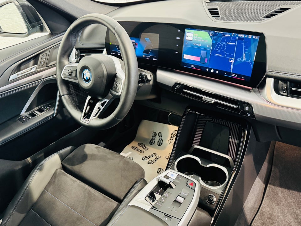 BMW iX1 eDrive20 M-Sport 5d