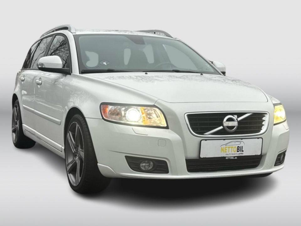 Volvo V50 1,6 D2 115 Kinetic 5d