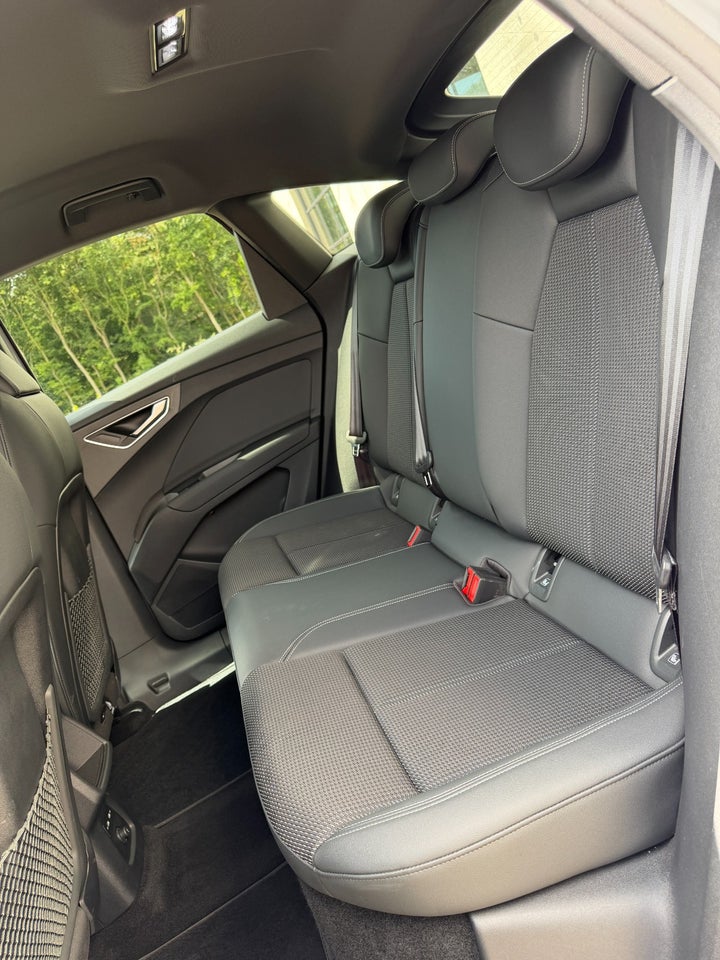 Audi Q4 e-tron 45 S-line Sportback 5d
