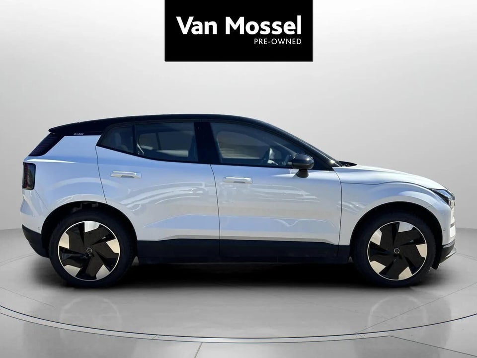 Volvo EX30 Extended Range Ultra 5d