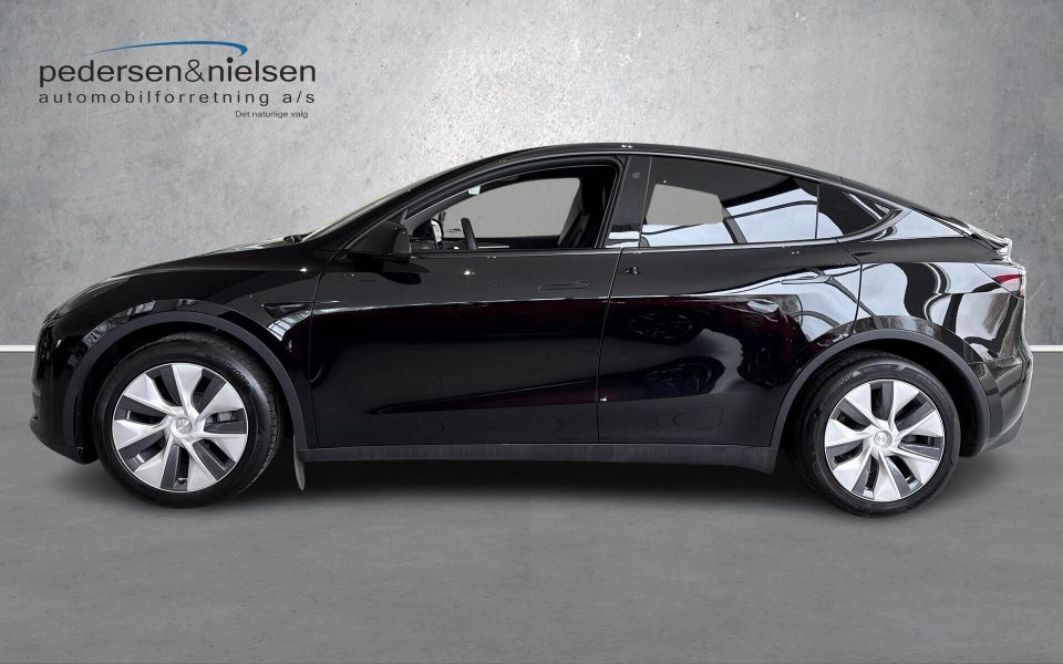 Tesla Model Y Long Range AWD 5d