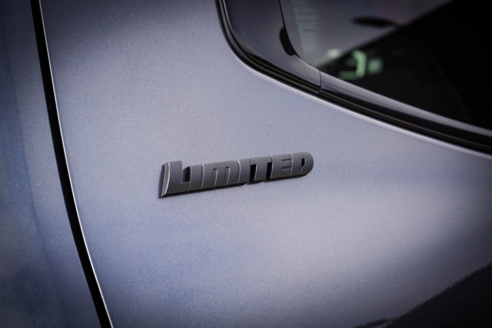 Toyota Tundra 3,4 V6 Hybrid Limited aut. 4d