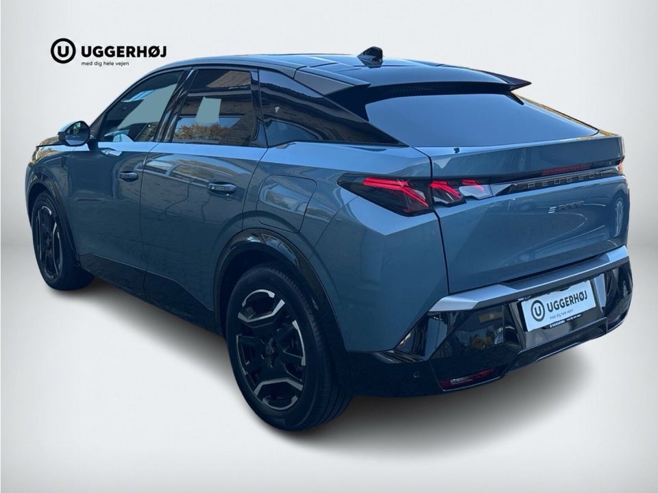 Peugeot e-3008 77 GT 5d
