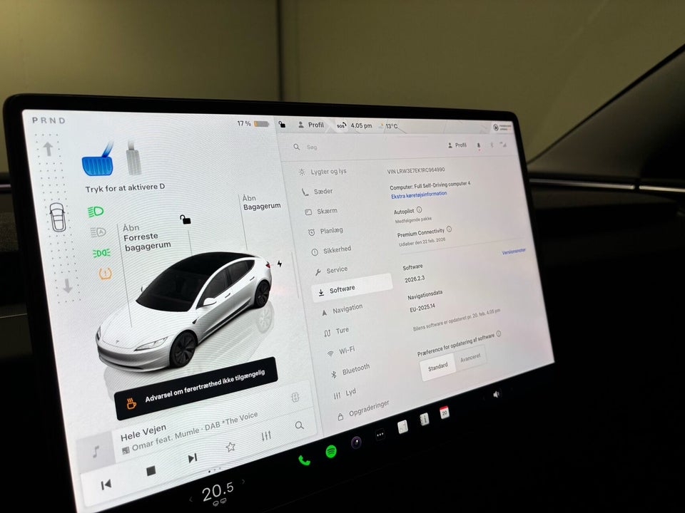 Tesla Model 3 Long Range AWD 4d