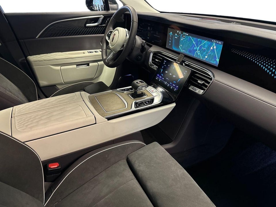 Hongqi E-HS9 84 Comfort 5d