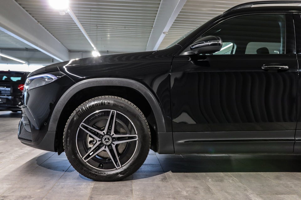 Mercedes EQB250+ AMG Line Advance Plus 5d