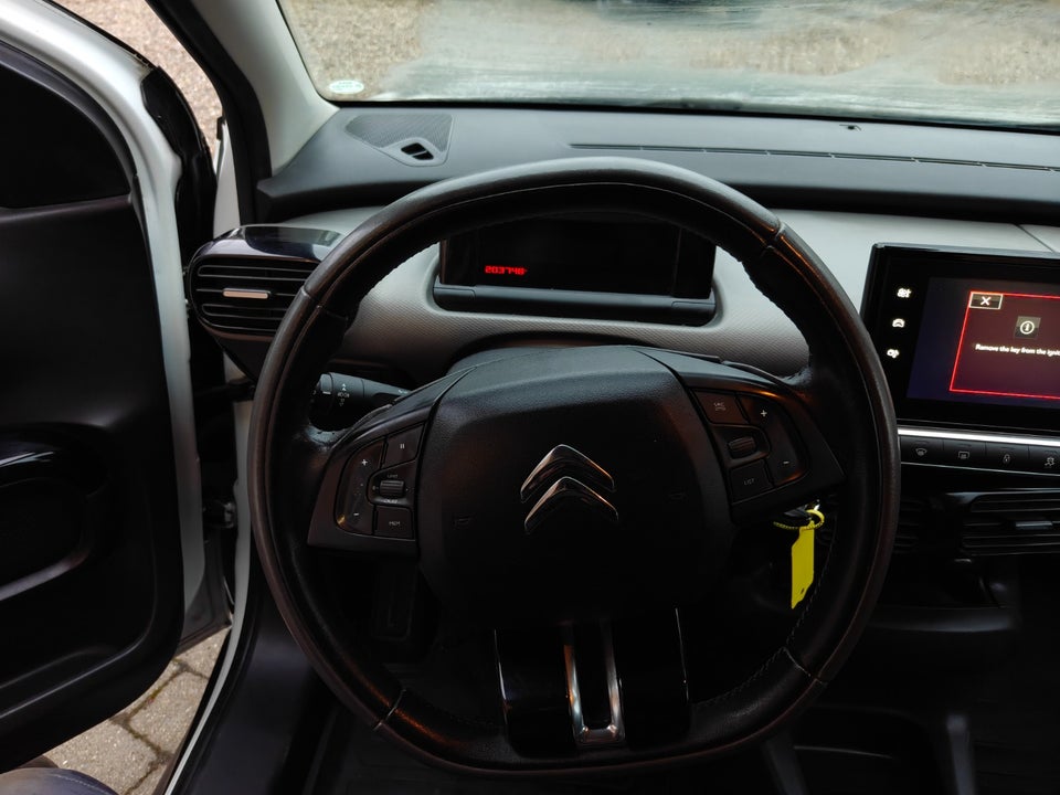 Citroën C4 Cactus 1,6 BlueHDi 100 Feel Van 5d