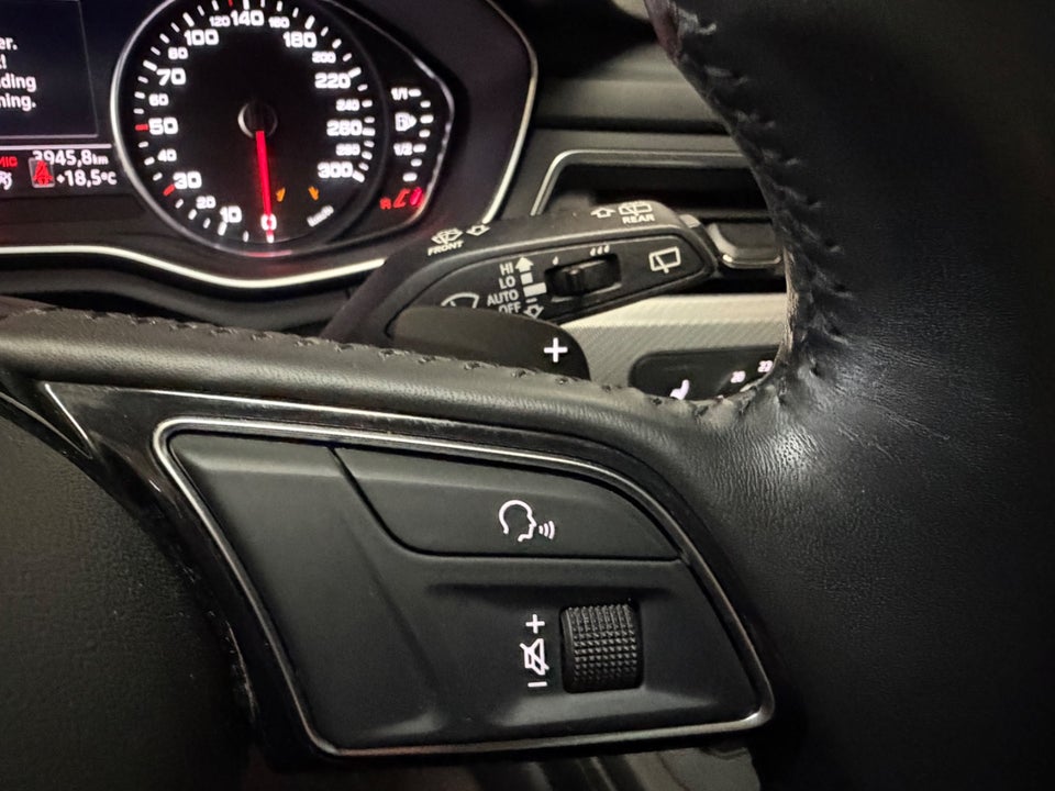 Audi A4 40 TFSi Prestige Tour Avant S-tr. 5d