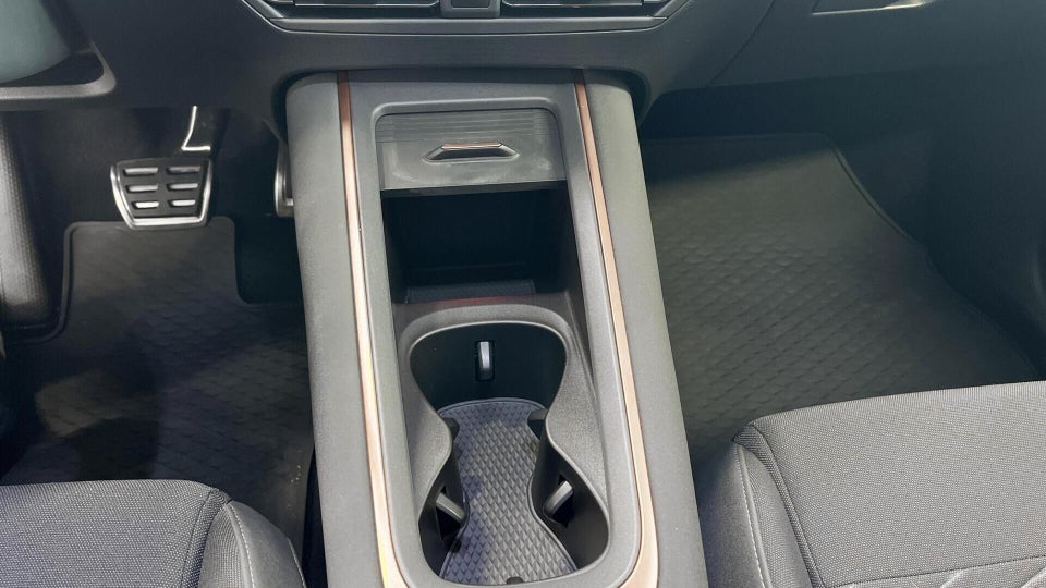 Cupra Born 58 High 5d