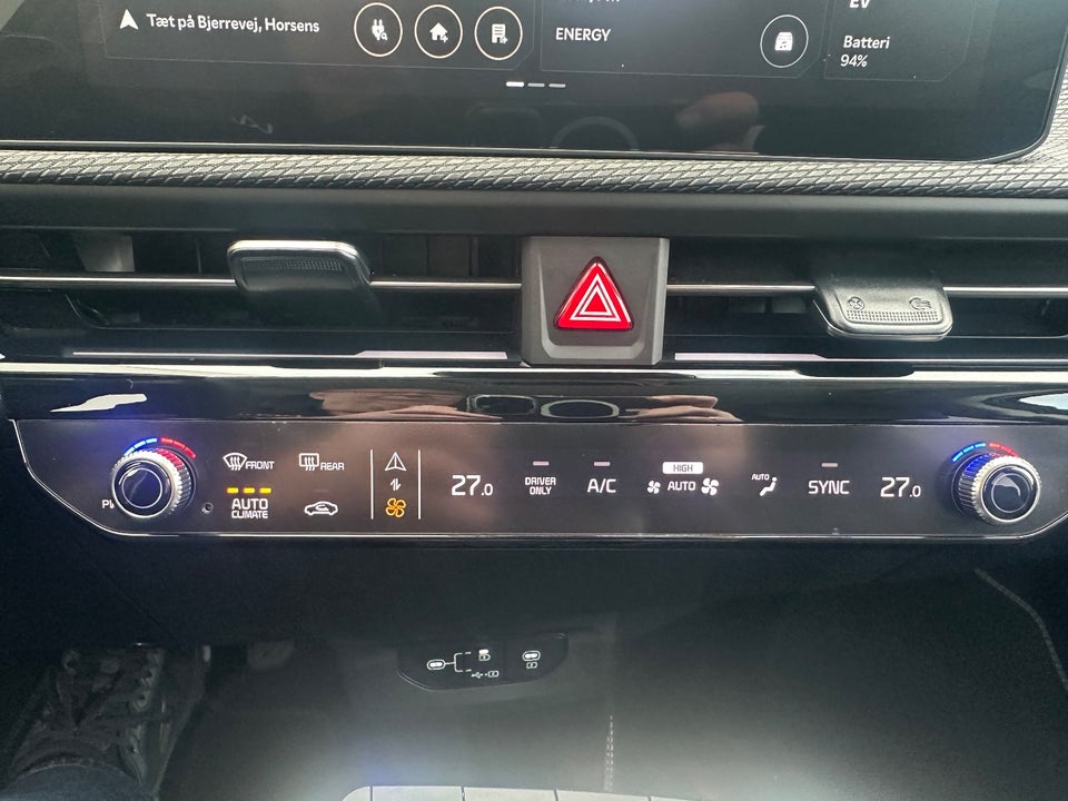 Kia EV6 84 Long Range Upgrade 5d