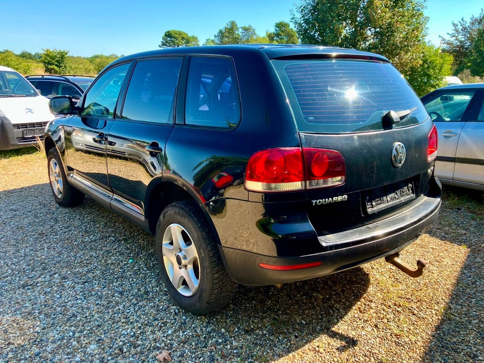 VW Touareg 2,5 TDi 4Motion Van 5d