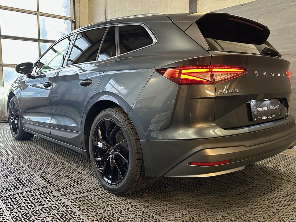 Skoda Enyaq 80 iV Plus Suite 5d