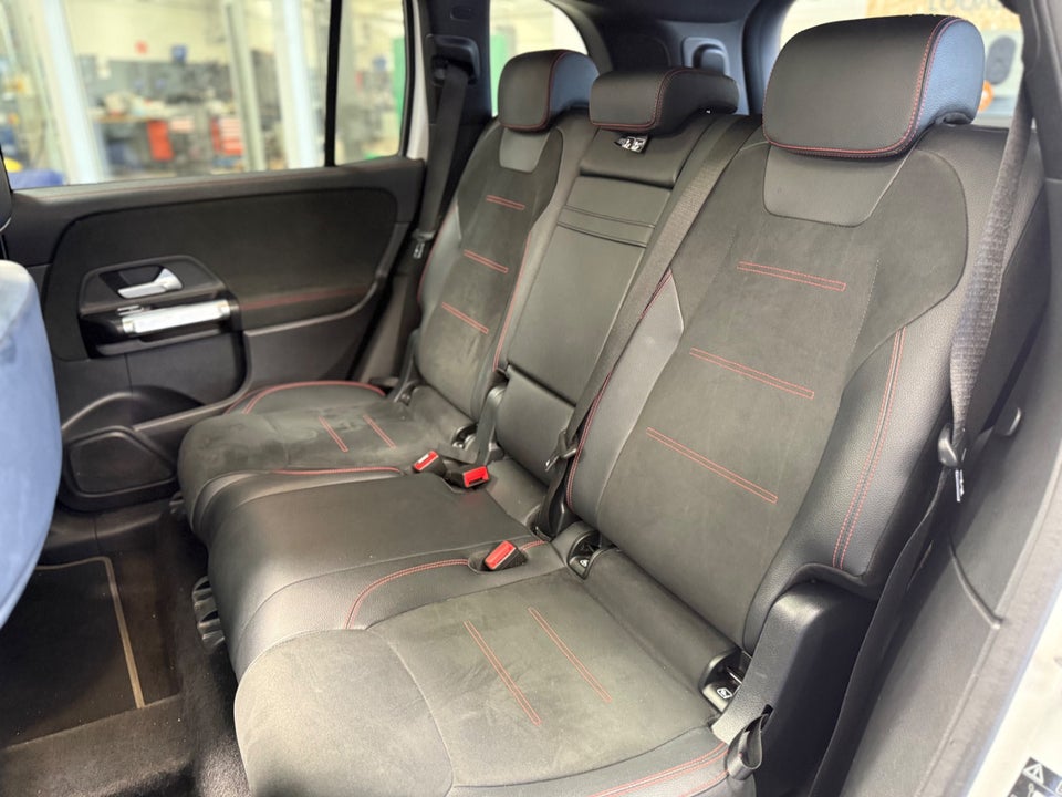Mercedes EQB350 AMG Line 4Matic 7prs 5d