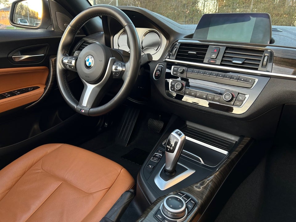 BMW 220d 2,0 Cabriolet Luxury Line aut. 2d