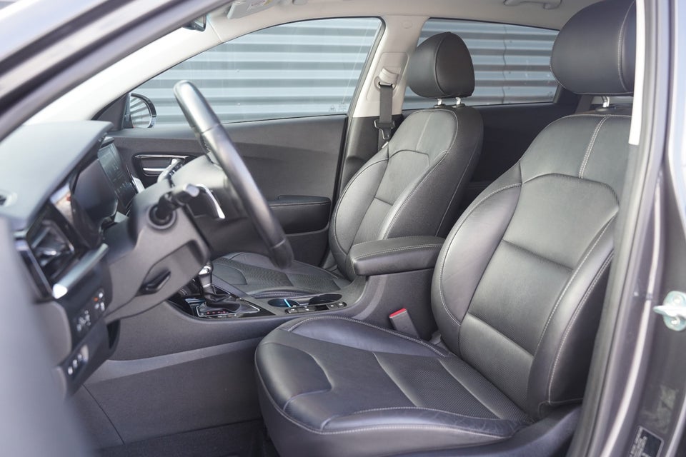 Kia Niro 1,6 PHEV Advance DCT 5d