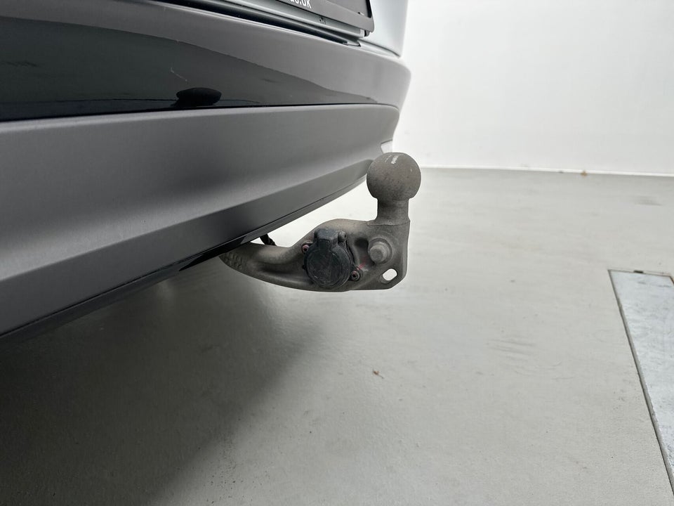 Xpeng G6 Performance 5d