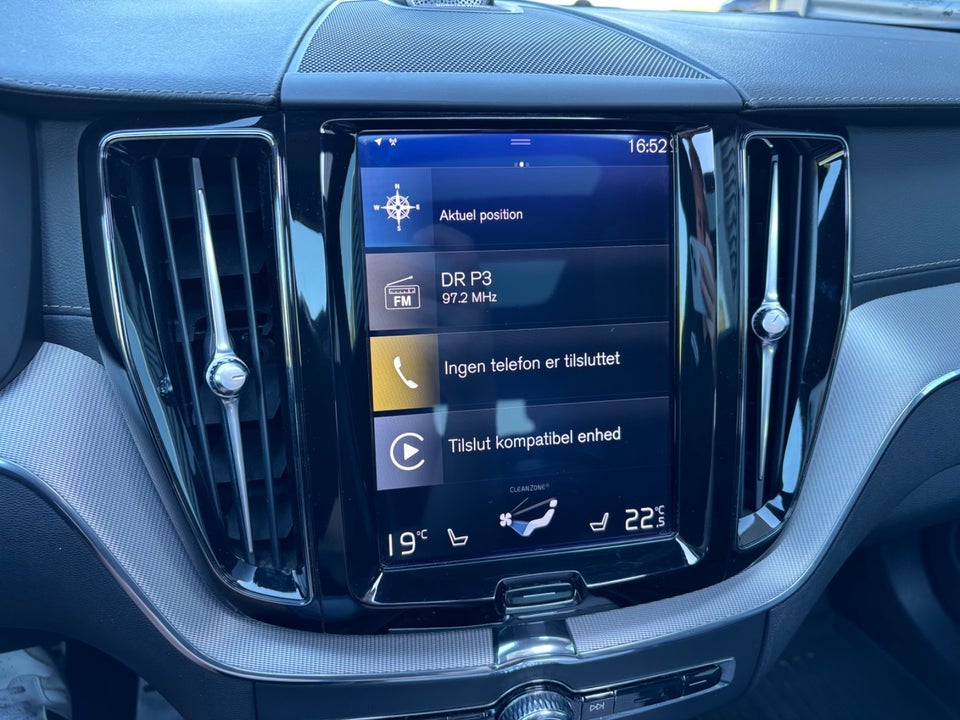 Volvo XC60 2,0 B5 235 R-Design aut. AWD 5d