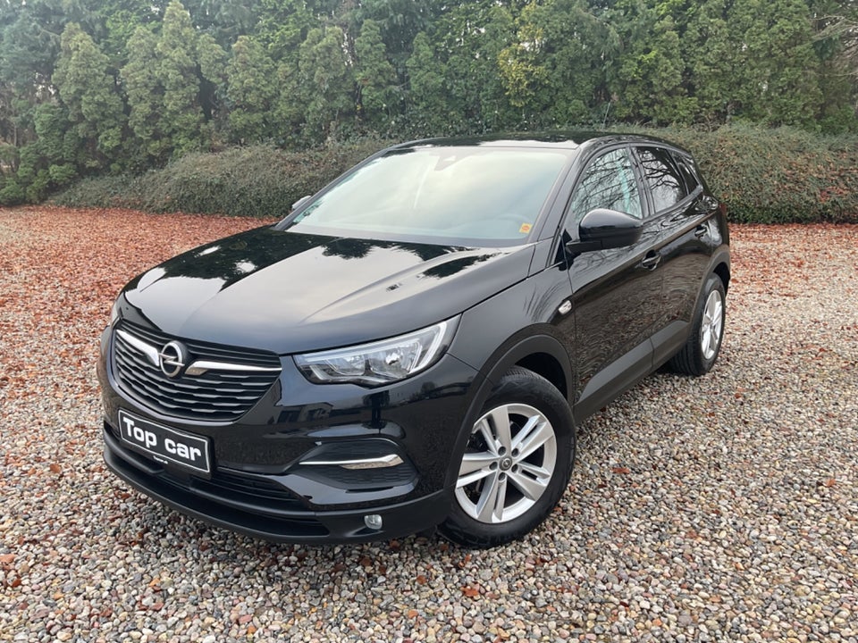 Opel Grandland X 1,2 T 130 Enjoy 5d