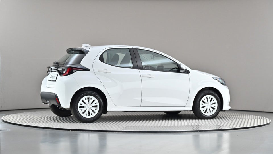 Toyota Yaris 1,5 Hybrid H3 e-CVT 5d