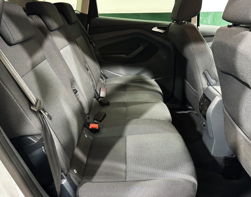 Ford C-MAX 1,0 SCTi 100 Titanium 5d