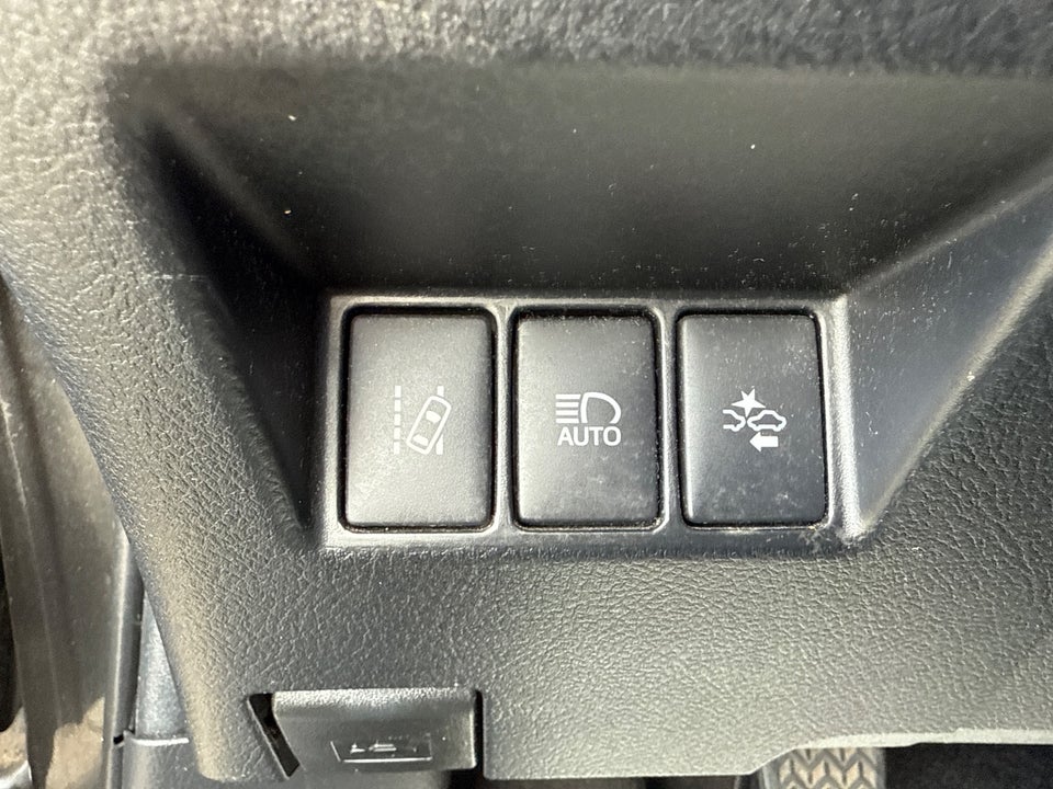 Toyota Yaris 1,5 VVT-iE T2 Premium 5d