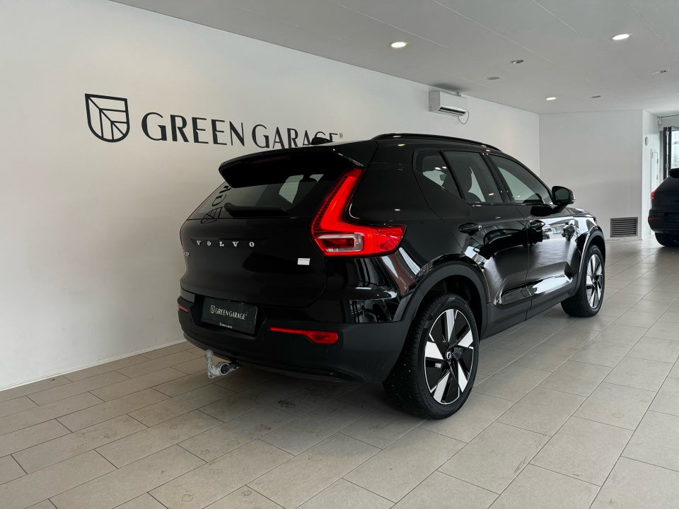 Volvo XC40 ReCharge Extended Range Plus 5d